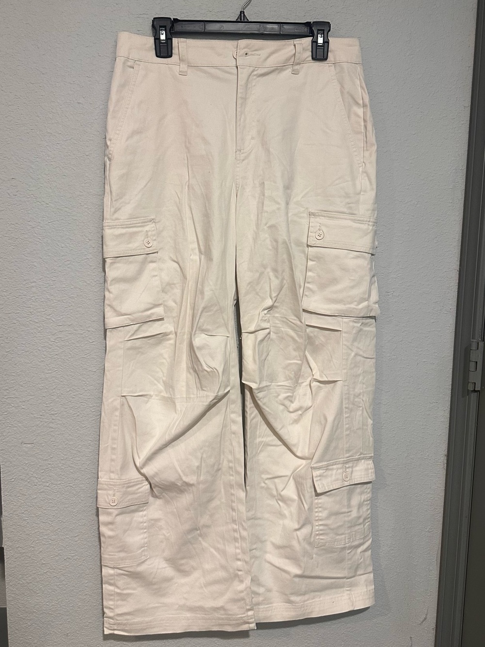 wild fable Cream Cargo Pants with Multiple Pockets